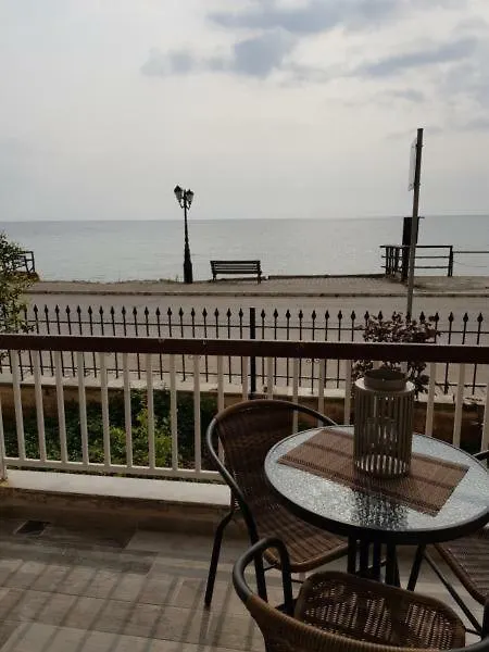 Apartment Kristina Family Home Nea Iraklia